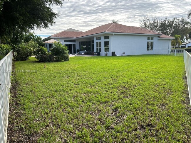 Building Photo - 4723 SW 195th Way