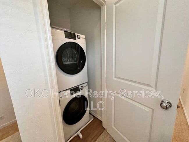 Building Photo - 3307 NW 148th St