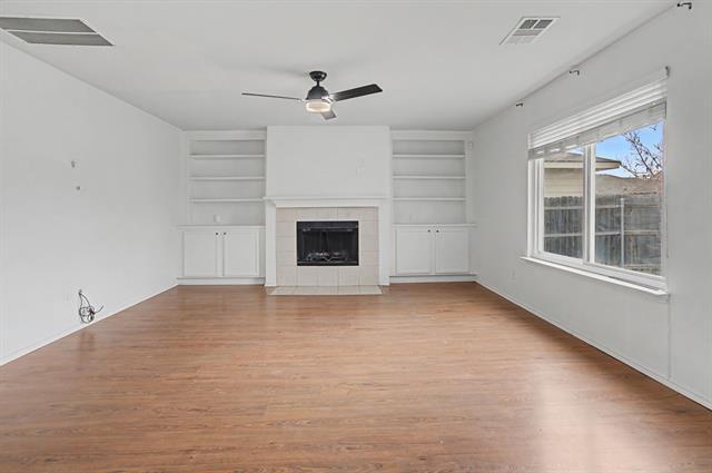 Building Photo - 5016 Meridian Ln