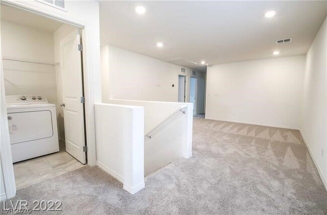 Building Photo - 8171 Calpena Ave