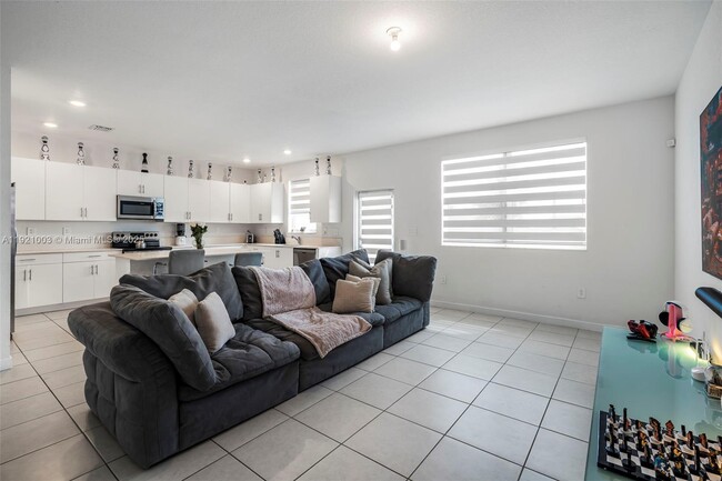 Building Photo - 21189 SW 127th Ct