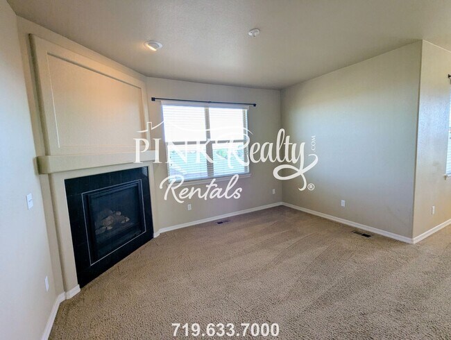 Building Photo - 7695 Wrangler Ridge Dr