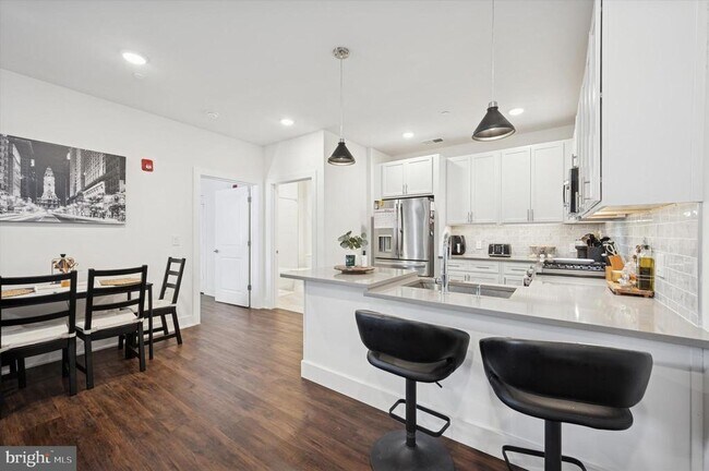 Building Photo - 1148 N 2nd St