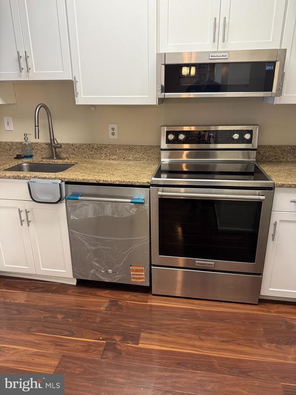 Building Photo - 2100 Langston Blvd.