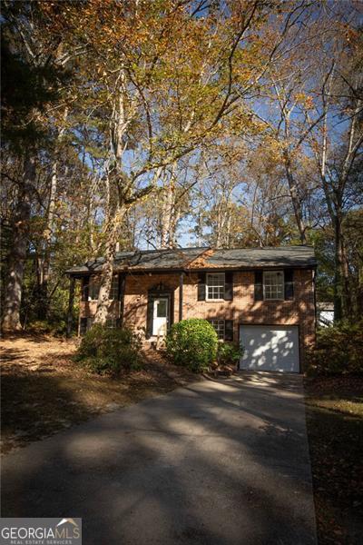 Building Photo - 2879 Tiffany Dr SW