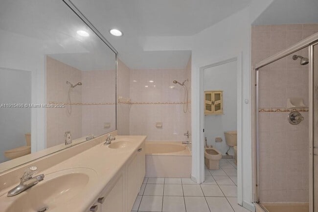 Building Photo - 4863 NW 109th Path