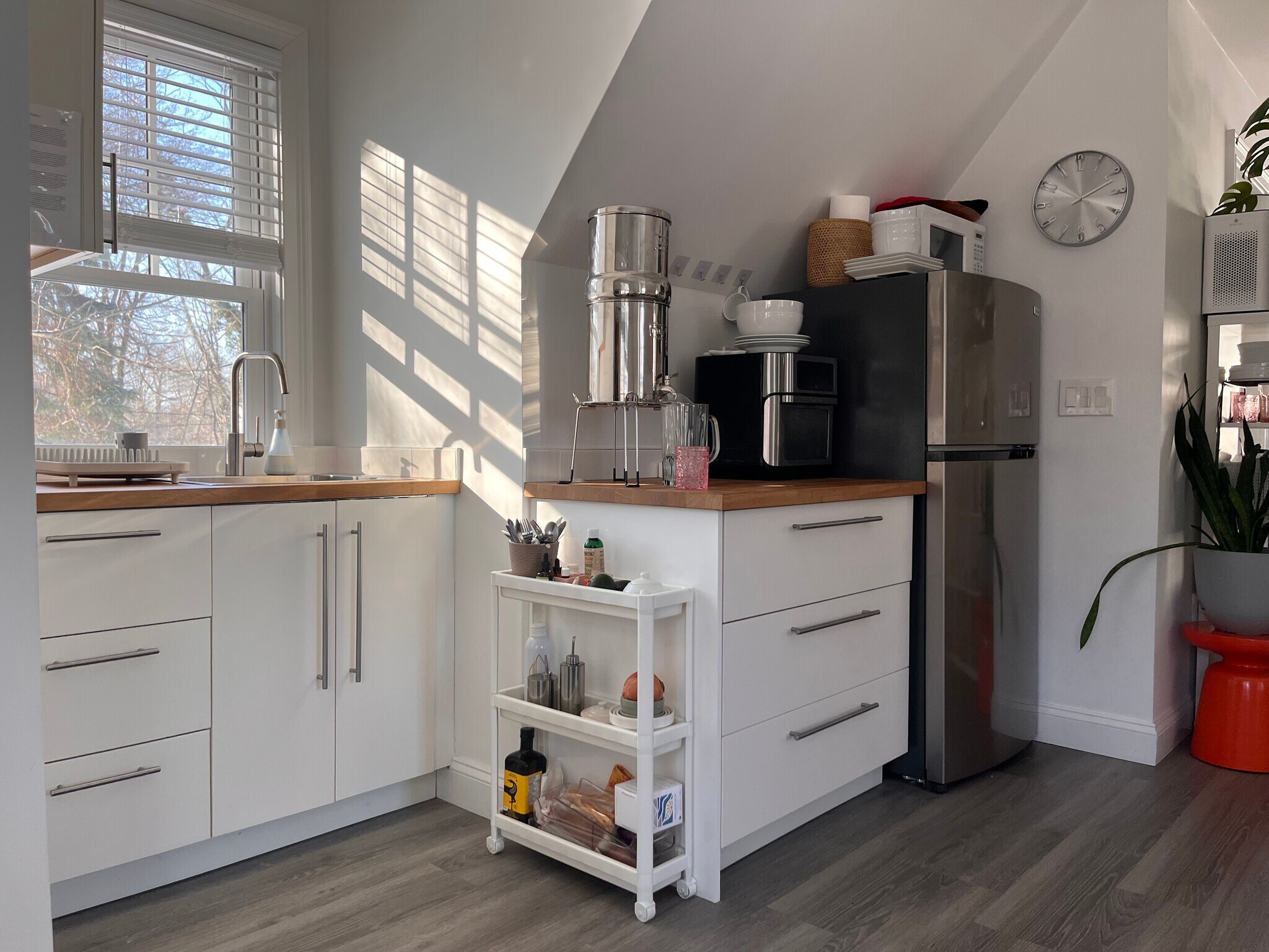 Building Photo - 196 Sheephill Rd