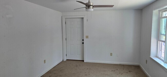 Building Photo - 4169 Grace Chapel Rd