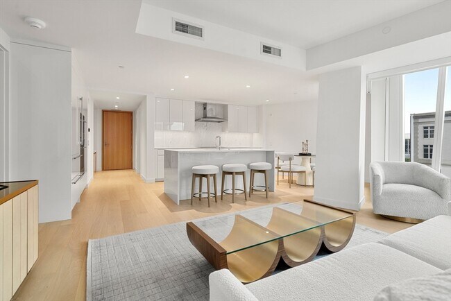 Building Photo - 150 Seaport Blvd