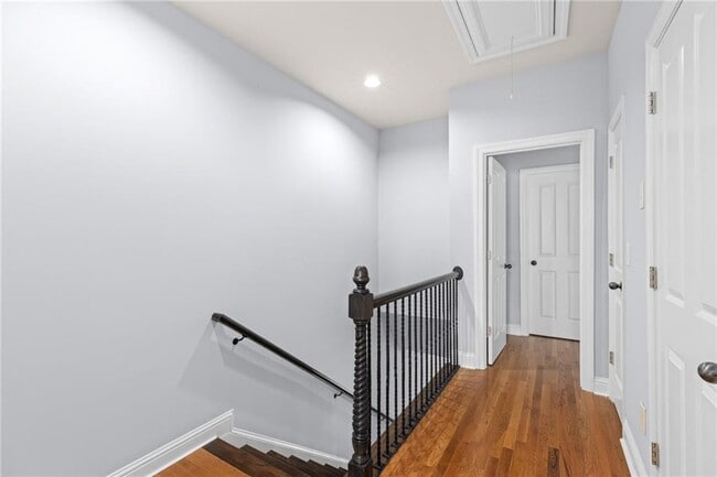 Building Photo - 10686 Austen Bend