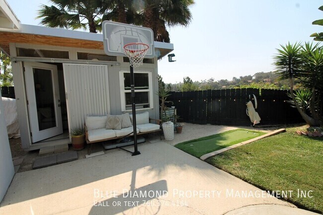 Building Photo - 134 Santa Clara Dr