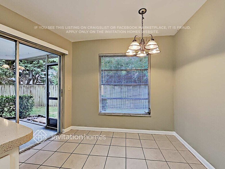 Building Photo - 2194 Lanai Ave