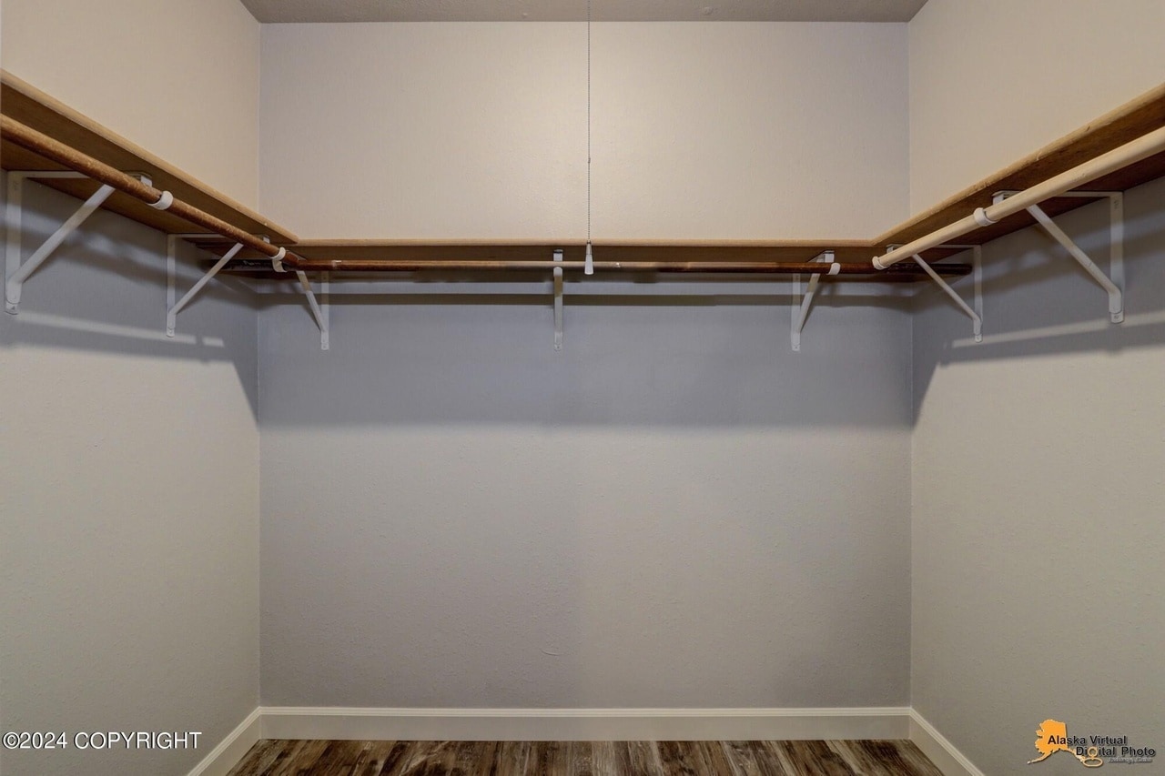 Building Photo - 7217 Foxridge Cir