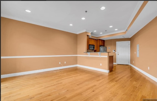 Building Photo - 15-1303-1-19 Tichenor Ln