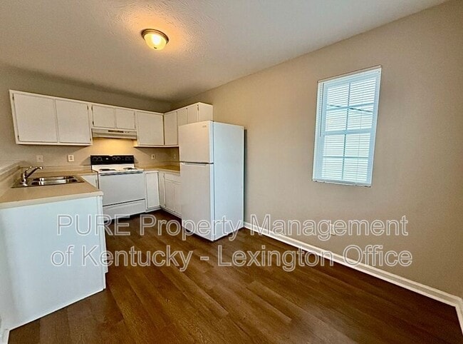 Building Photo - 137 Grinder Ct