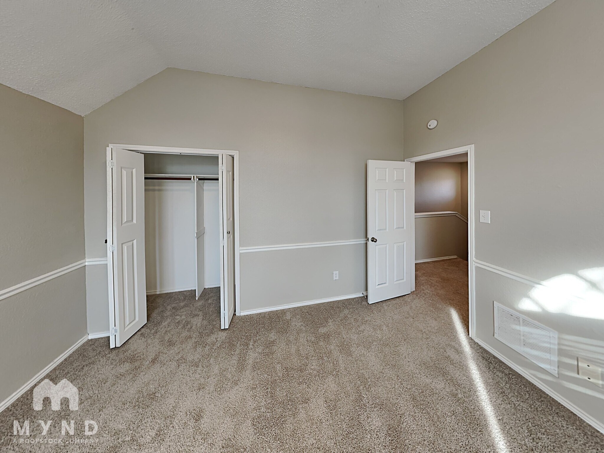 Building Photo - 2341 Baretta Dr
