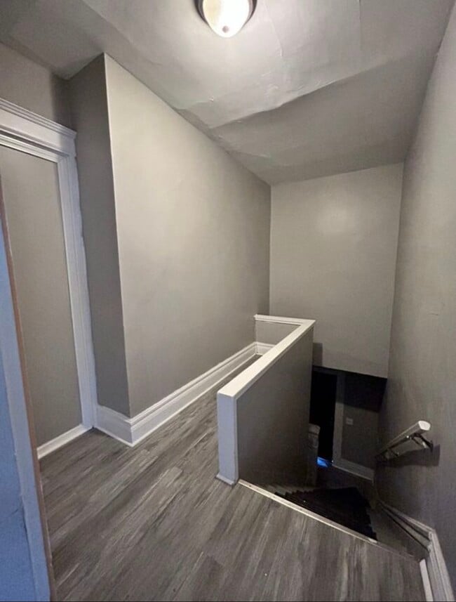 Building Photo - 1540 St Paul St