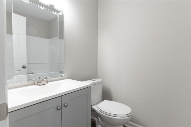 Building Photo - 547 Harbor Lake Ct