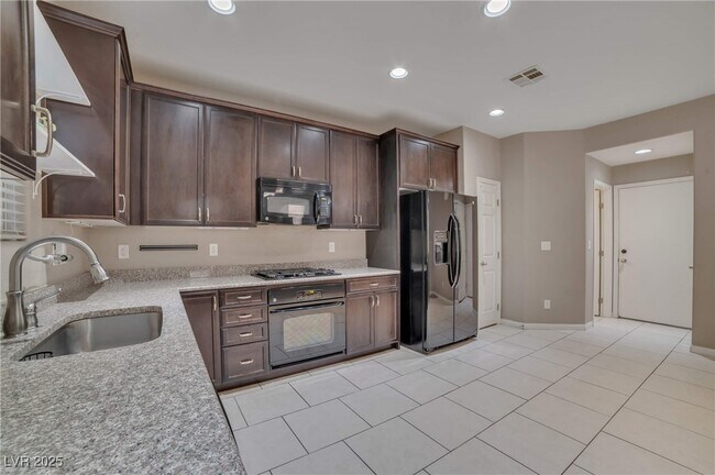 Building Photo - 3939 N Zodiacal Light St