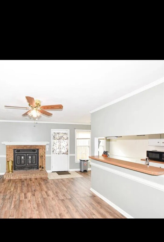 Building Photo - 5661 Campus Dr