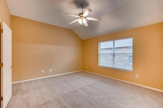 Building Photo - 3211 Bloomfield Trail