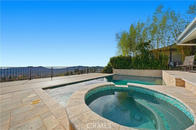 Building Photo - 5527 Burning Tree Dr