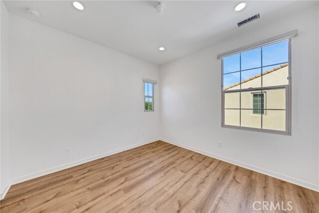 Building Photo - 137 Briarberry