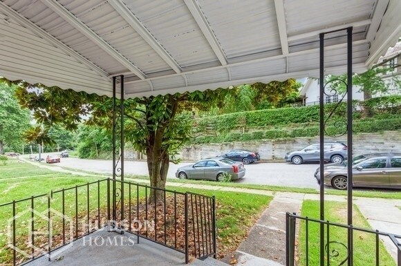 Building Photo - AVAILABLE NOW! - 1010 Dartmouth Rd, Baltim...