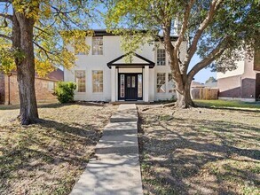 Building Photo - 2116 Spring Mills Rd