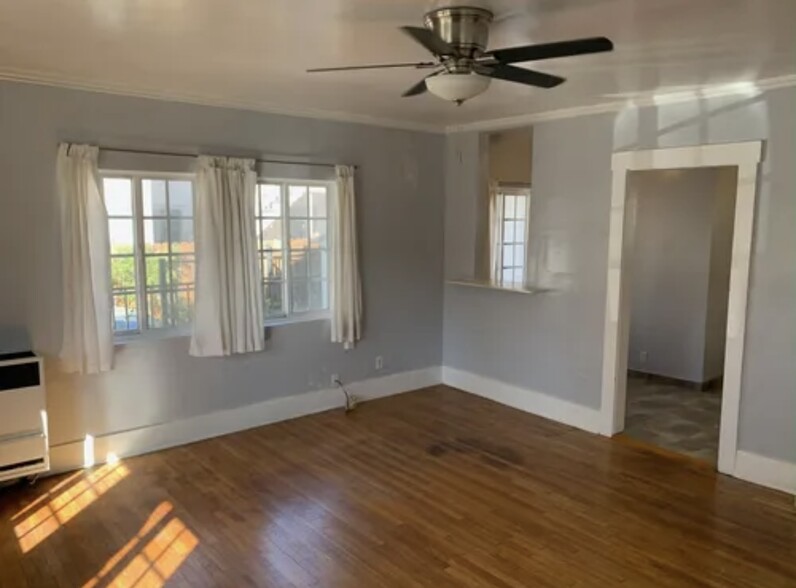 Building Photo - 510 Linden Ave