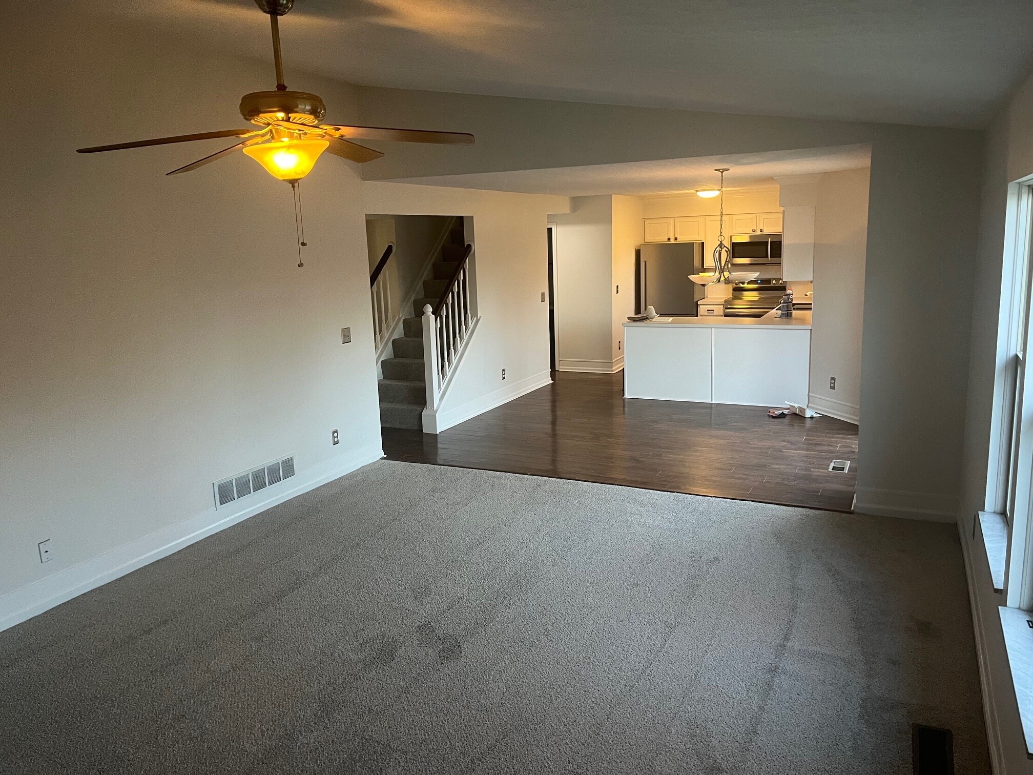 Building Photo - 1074 Lakegrove Court