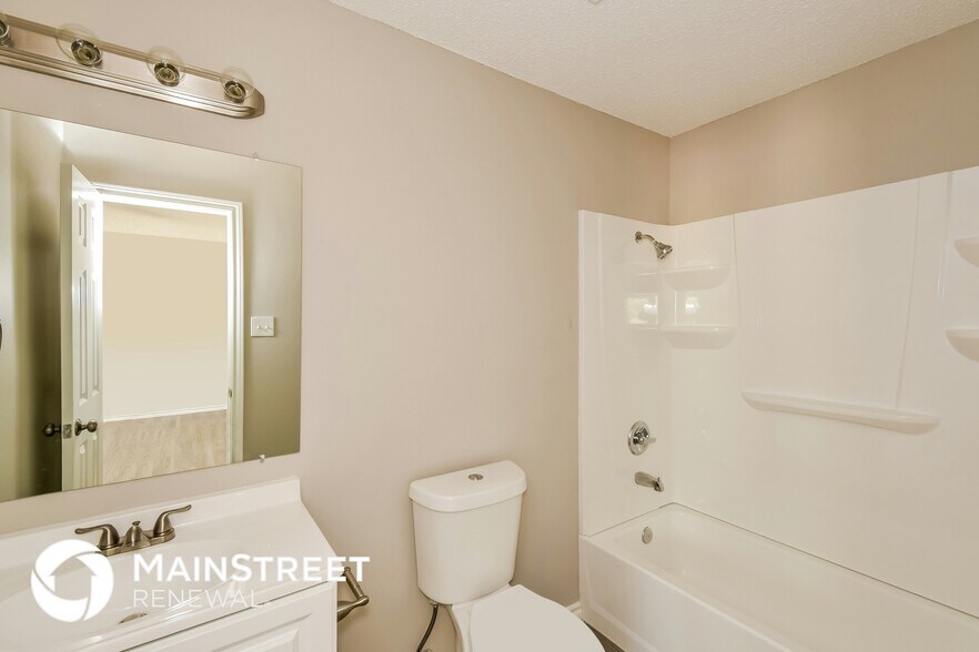 Building Photo - 6503 Beech Trail Dr