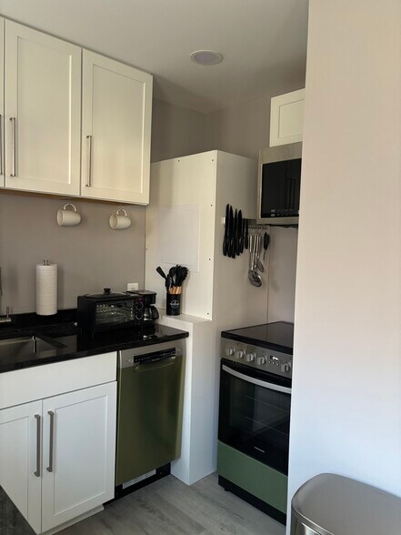 Primary Photo - 6245 Cracklingtown Rd