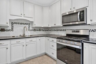 Building Photo - 1205 Acredale Dr