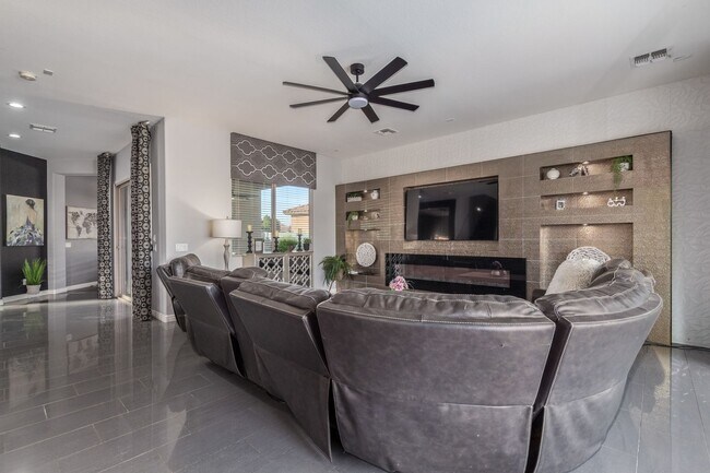 Building Photo - INCREDIBLE Executive Style homes in the po...