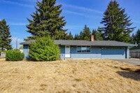 Building Photo - 3513 NE 135th Ave