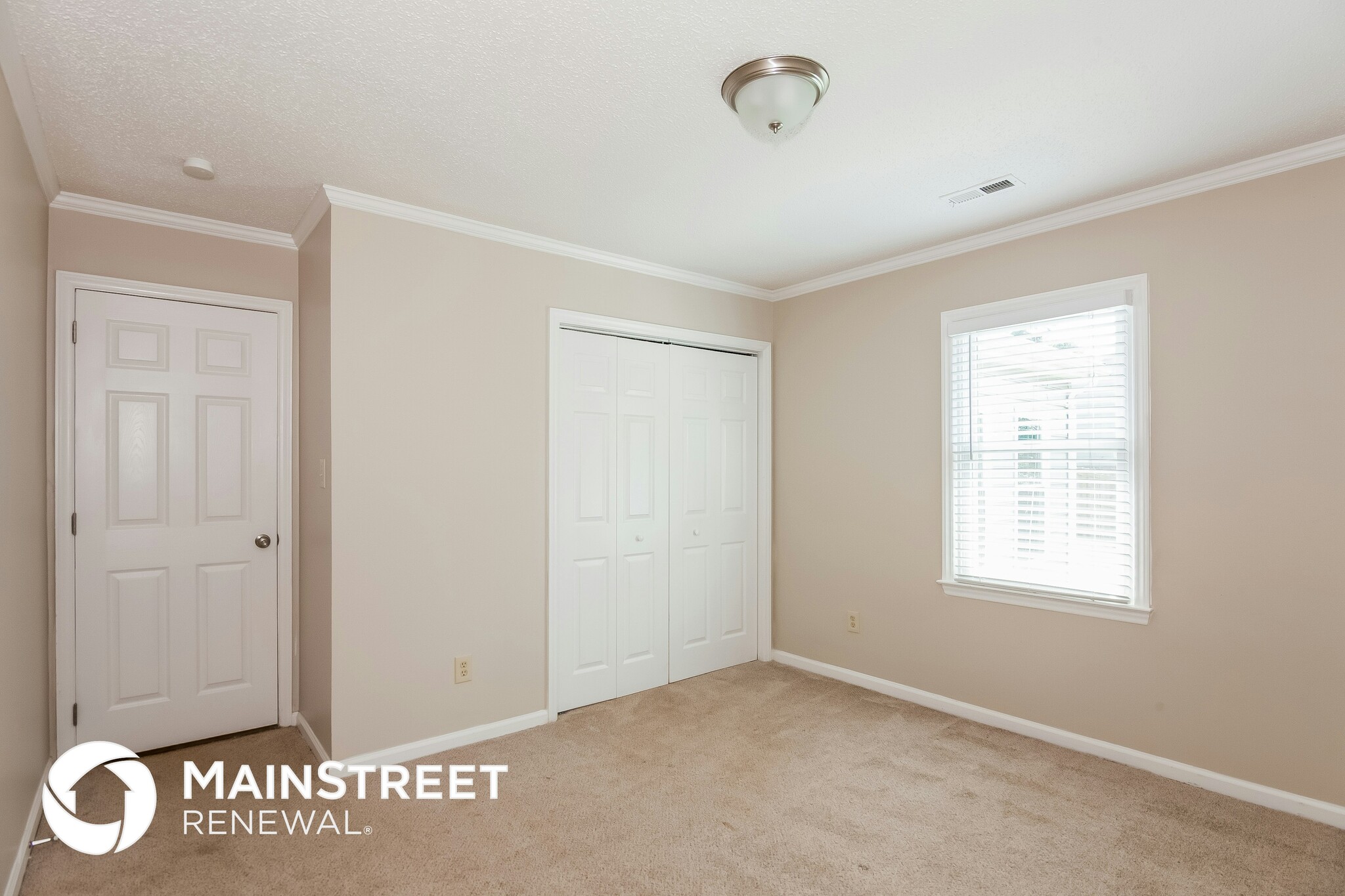 Building Photo - 6200 Sunstone Dr