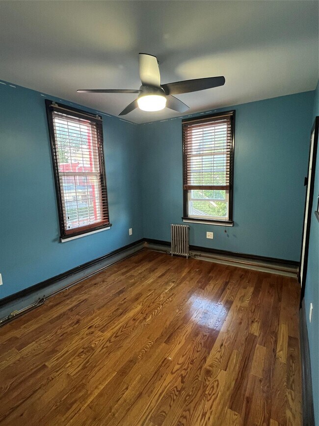 Building Photo - 87-13 135th St