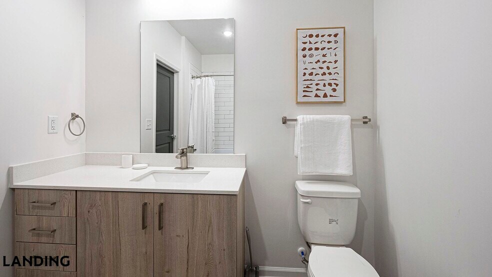 Building Photo - 2800 Milan Ct