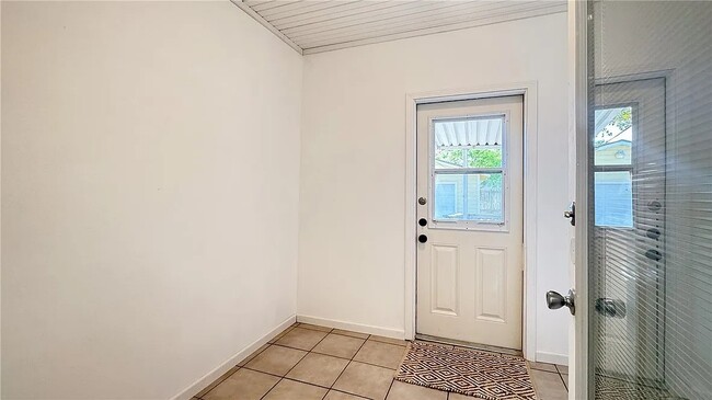 Building Photo - 4334 Randall Dr