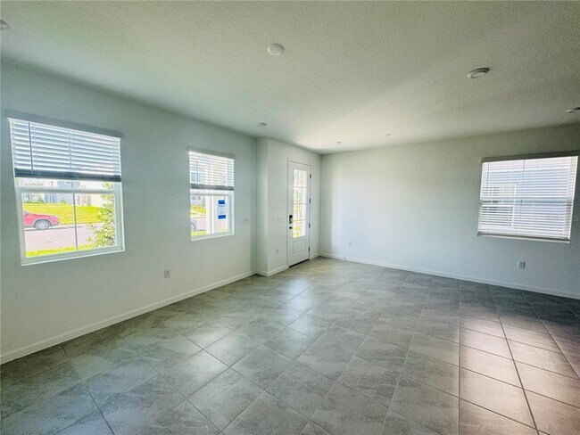 Building Photo - 3156 Gardenia Reserve St