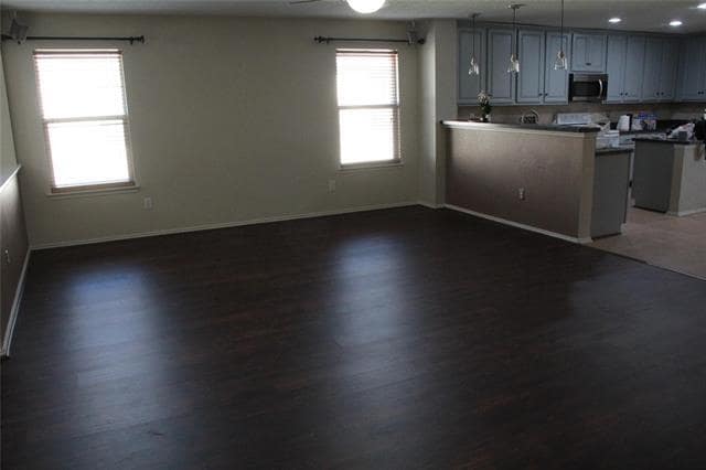 Building Photo - 2059 La Salle Trail