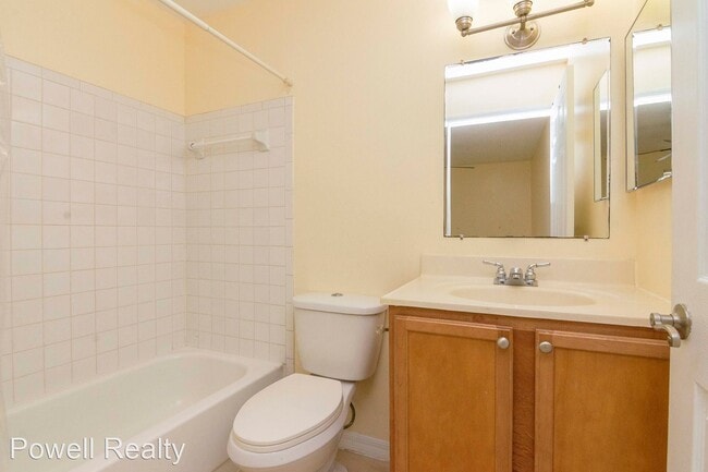 Building Photo - 2 br, 2 bath House - 806 Lake Haven Dr Uni...