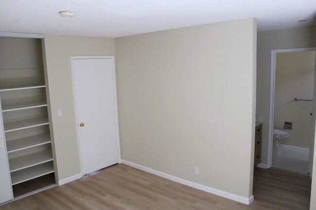 Building Photo - 1562 Partridge Dr