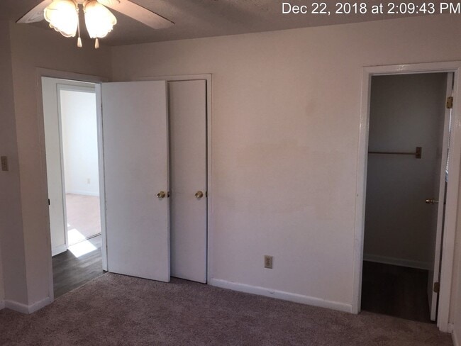 Building Photo - 6506 Delliert Ct