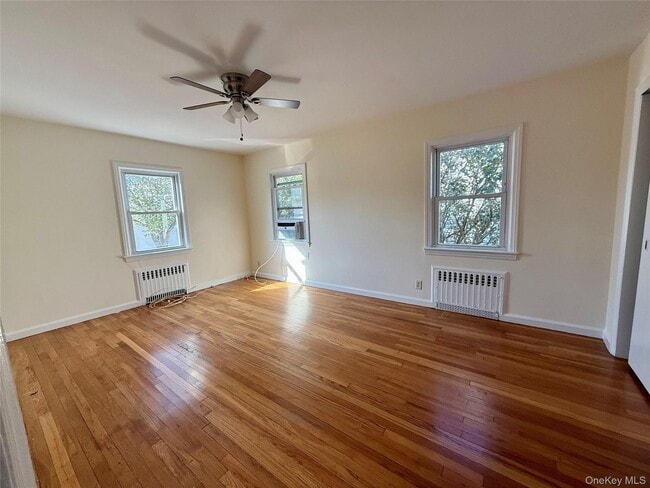 Building Photo - 518 W Olive St