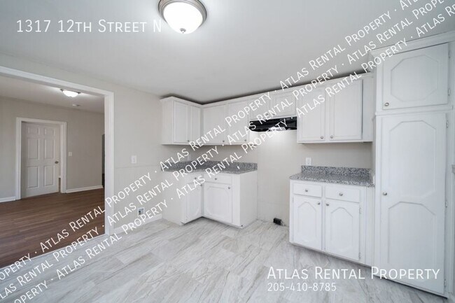 Building Photo - 1317 12th St N