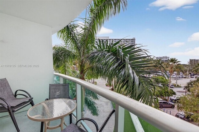 Building Photo - 3801 S Ocean Dr