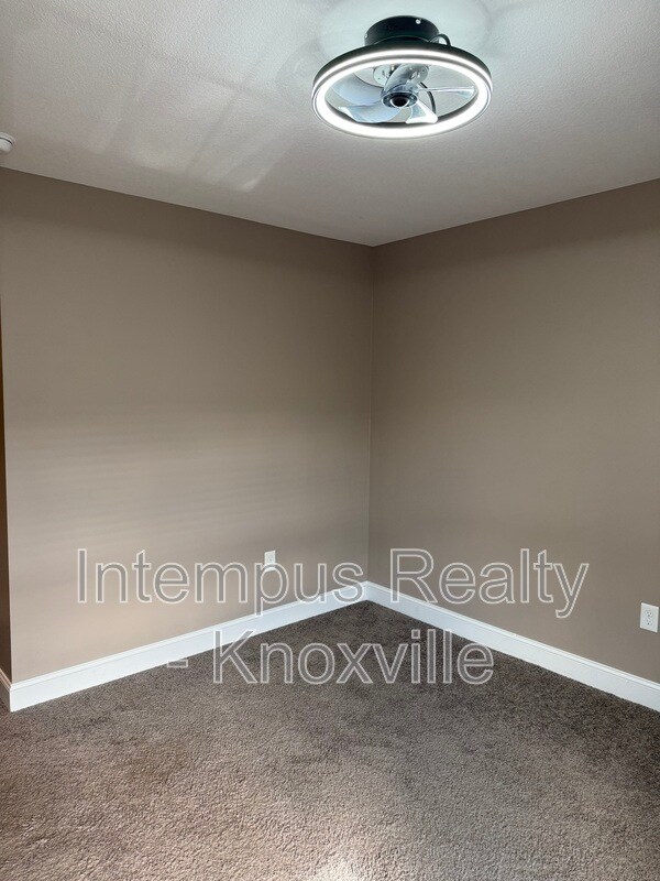 Building Photo - 2415 Flannery Way