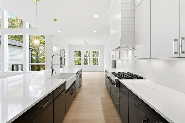 Building Photo - 7370 Cornflower Ct